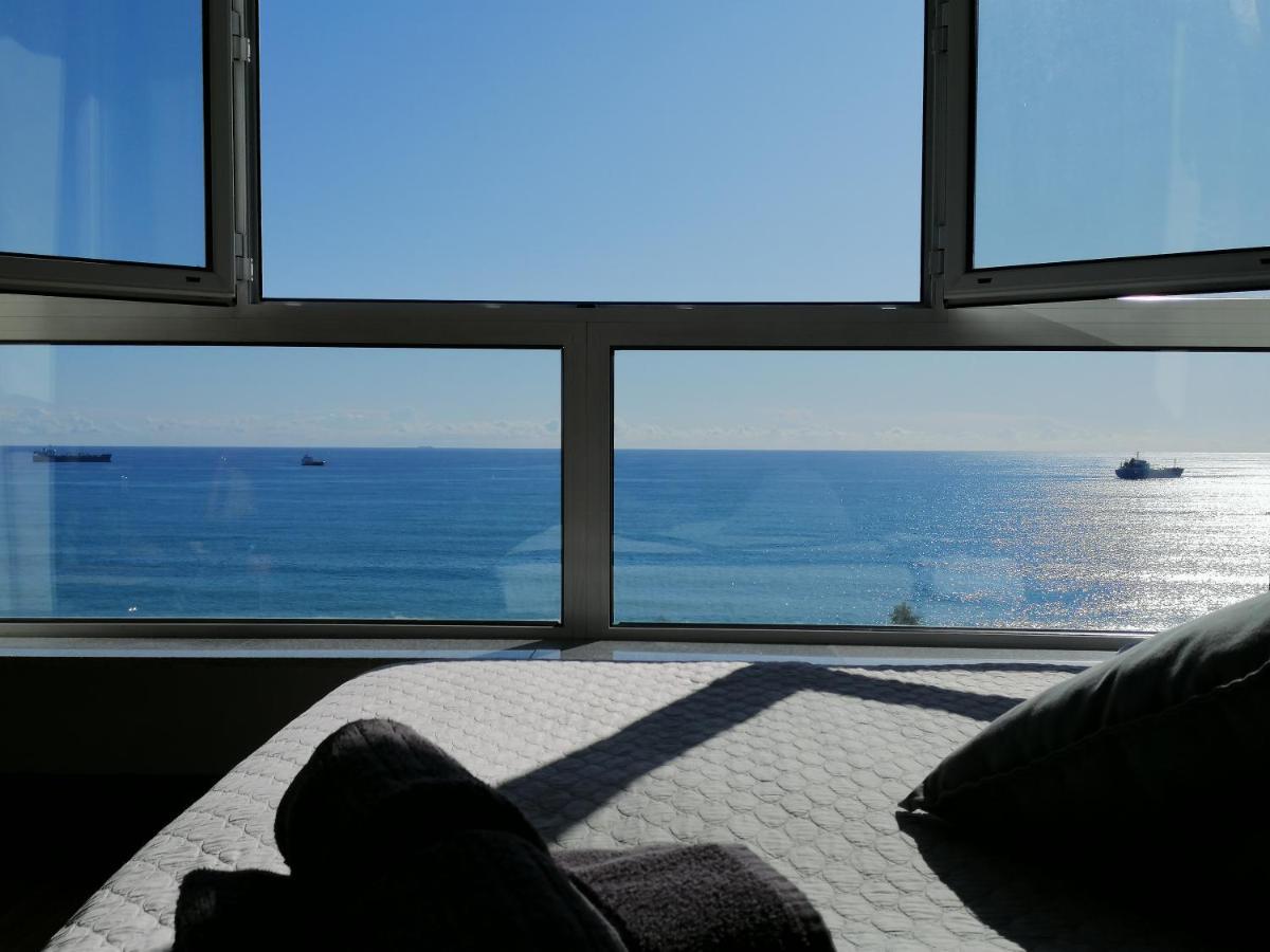 A City-Center Seaview Penthouse At Oceanic Lemesós Eksteriør bilde