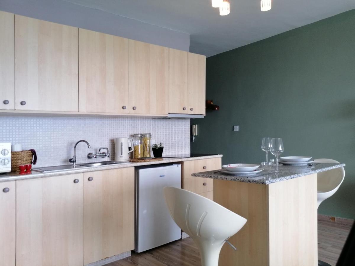 A City-Center Seaview Penthouse At Oceanic Lemesós Eksteriør bilde
