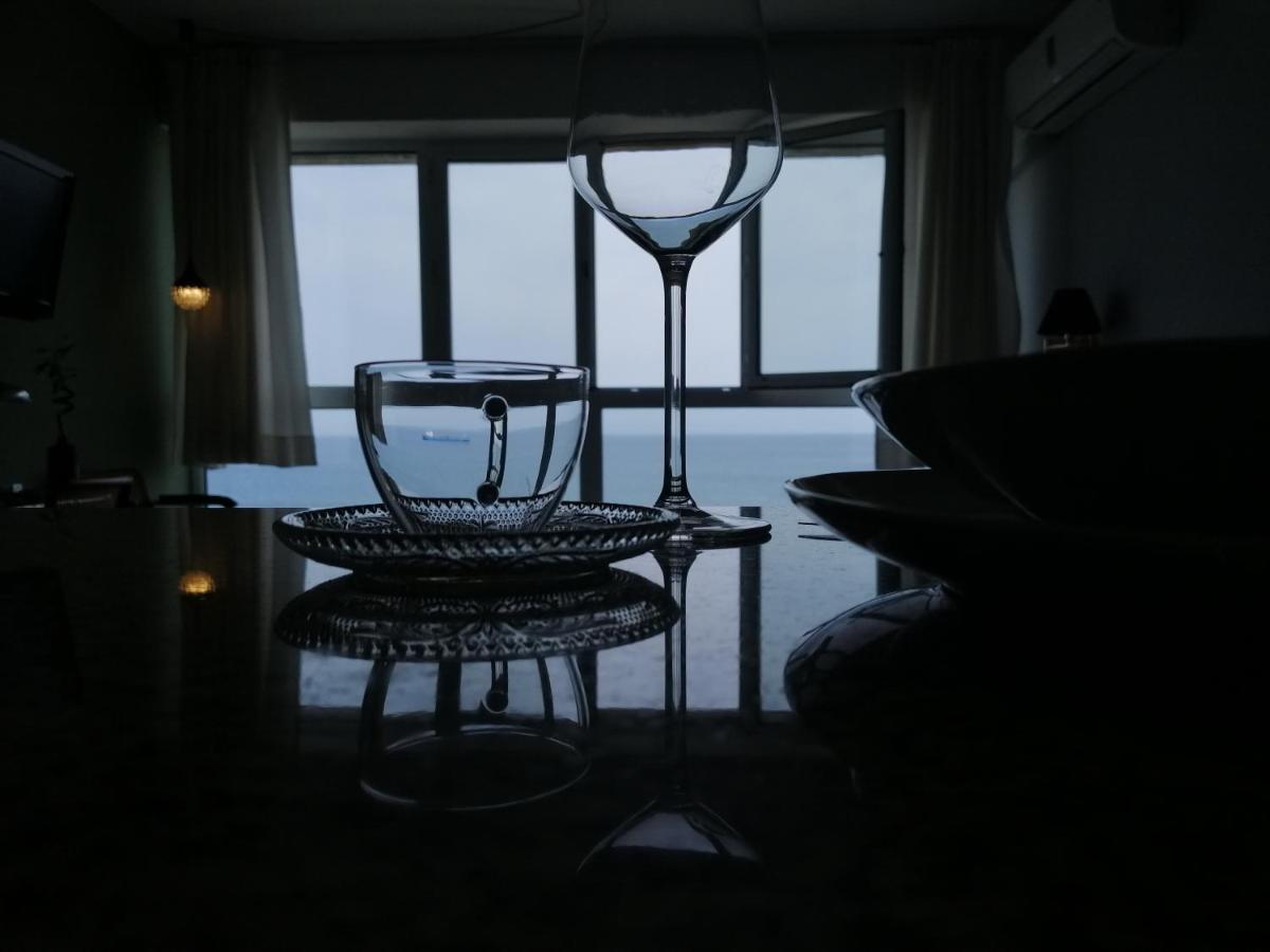 A City-Center Seaview Penthouse At Oceanic Lemesós Eksteriør bilde