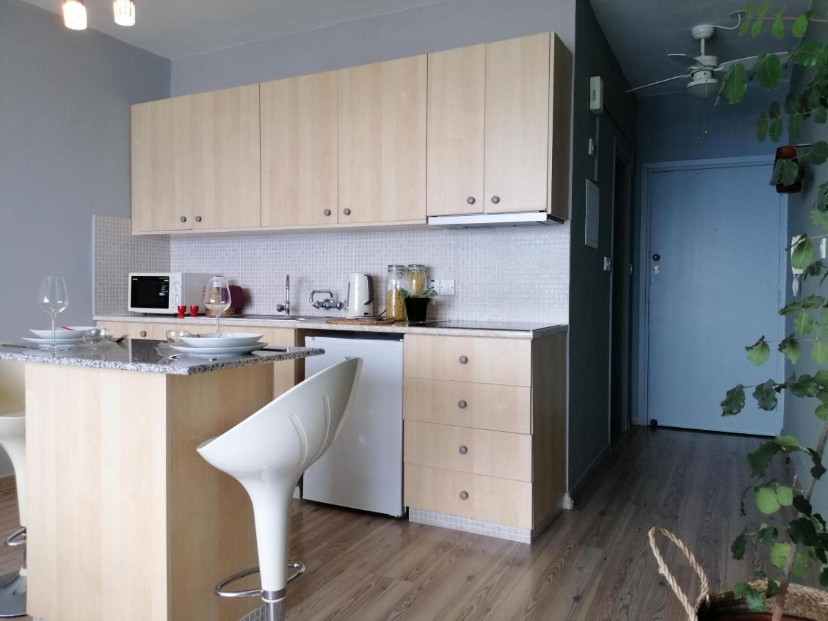 A City-Center Seaview Penthouse At Oceanic Lemesós Eksteriør bilde